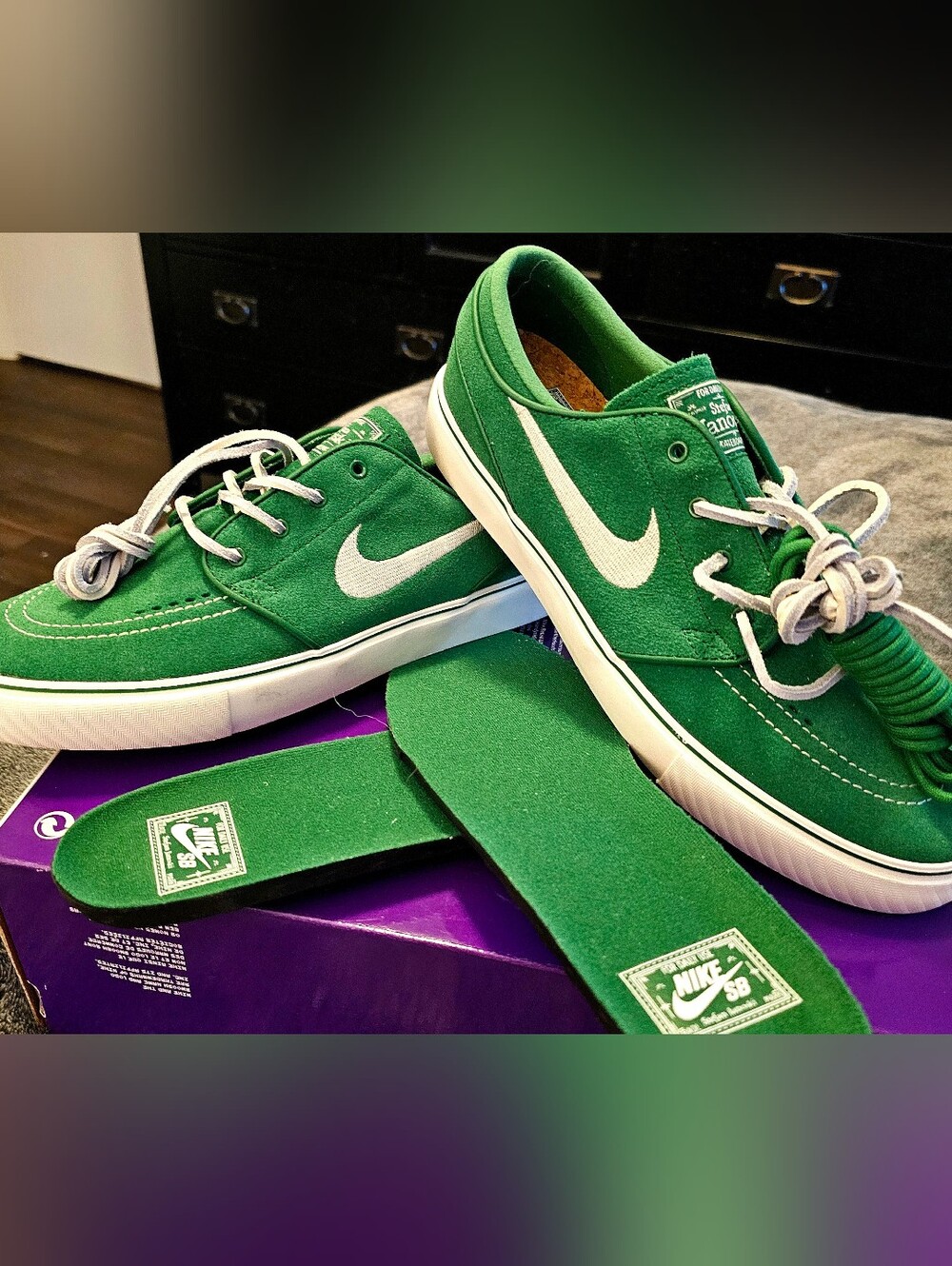 NEW Nike SB Zoom Suede OG Skate Shoes Womens 7.5/Men 6/Youth 6Y FD6757-302